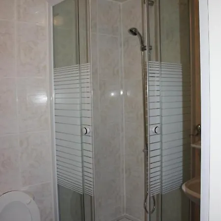 Sansa Hotel *