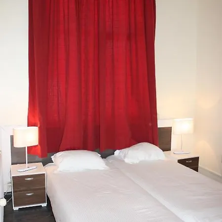 Sansa Hotel